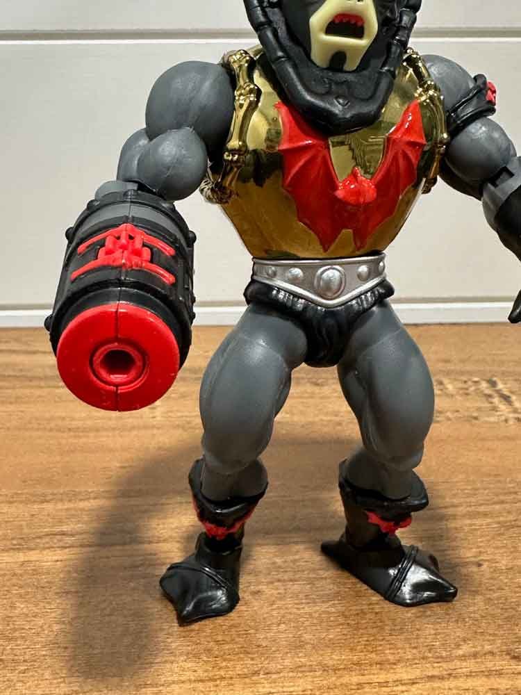 Hurricane-Hordak-MOTU-Origins-Mattel-Creations-Exclusive-IH-arm-cannon-1