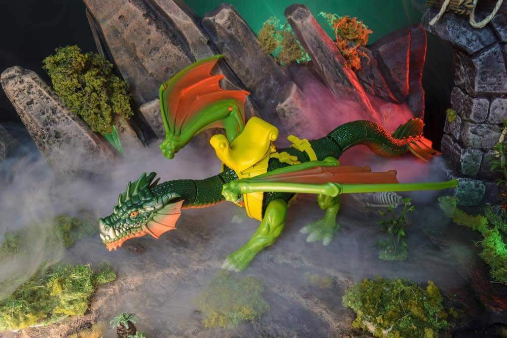 Legends-of-Dragonore-Scorchwing,-Mother-of-the-Forest-2