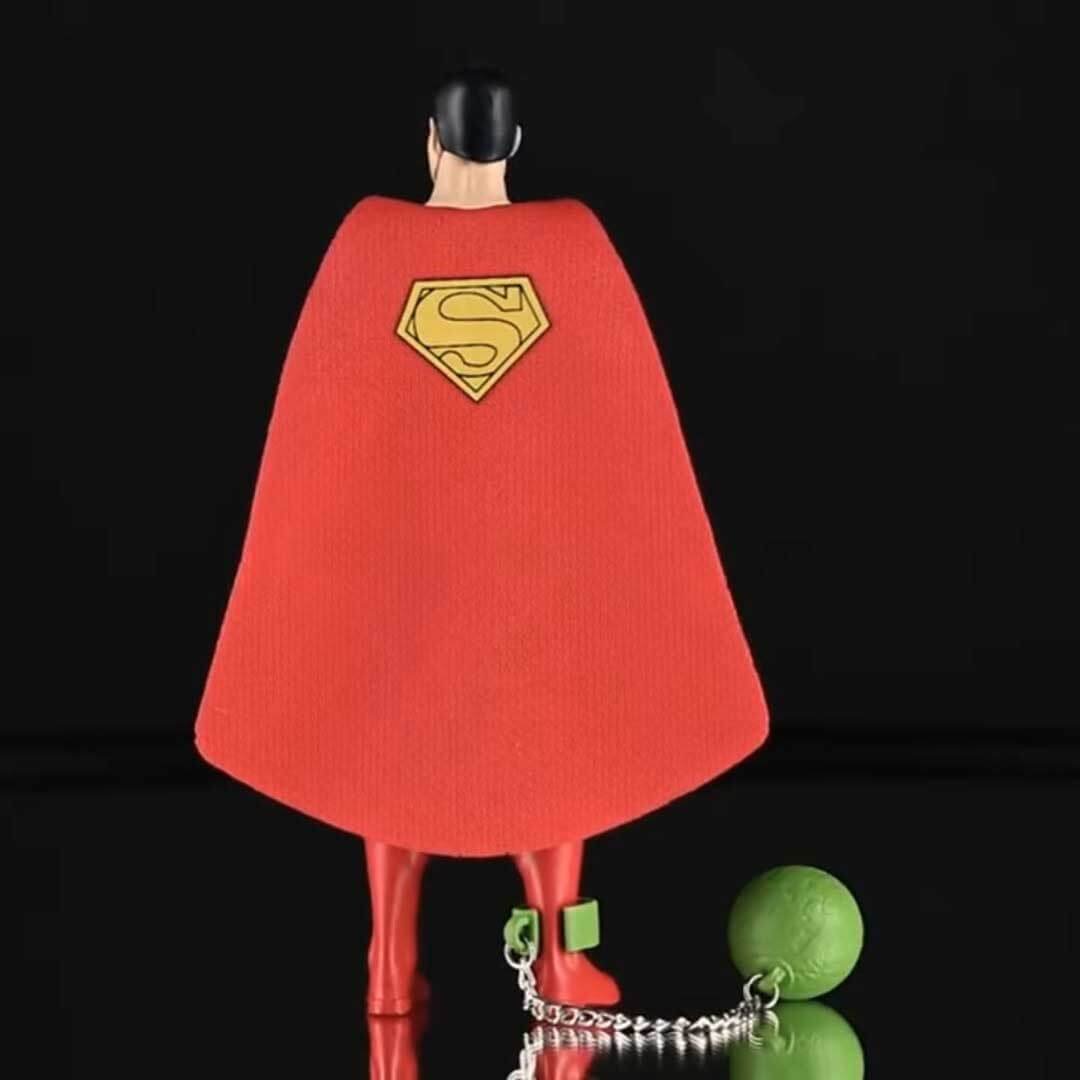 McFarlane-Superfriends-Wave-2-Superman-3