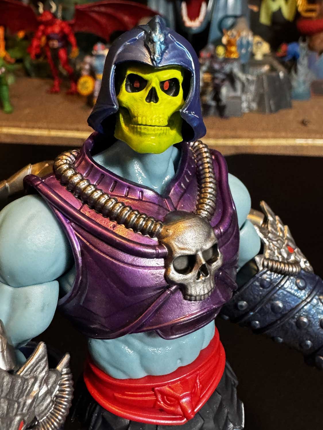Terror-Claws-Skeletor-New-Etenria-Masterverse-MOTU-In-Hand-2