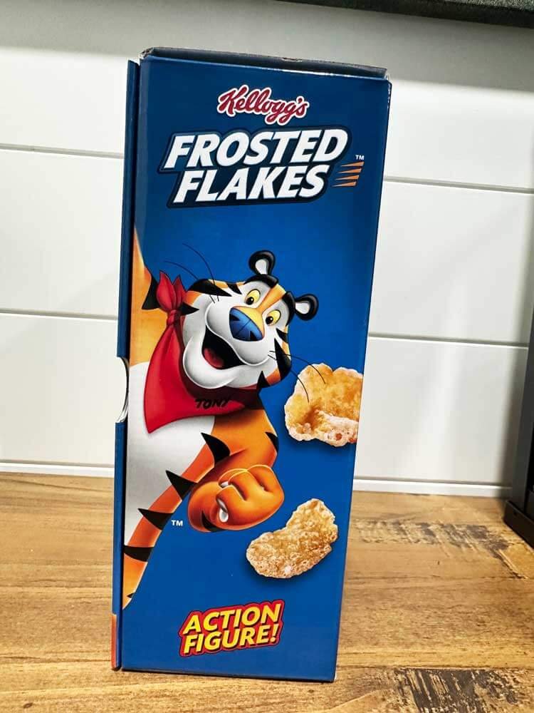 Tony-the-Tiger-Jada-Toys-package-left-IH