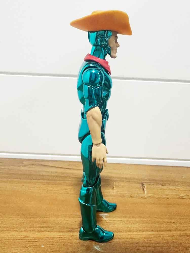 Bluegrass-Vac-Metal-Silverhawks-Super7-Ultimates-IH-right