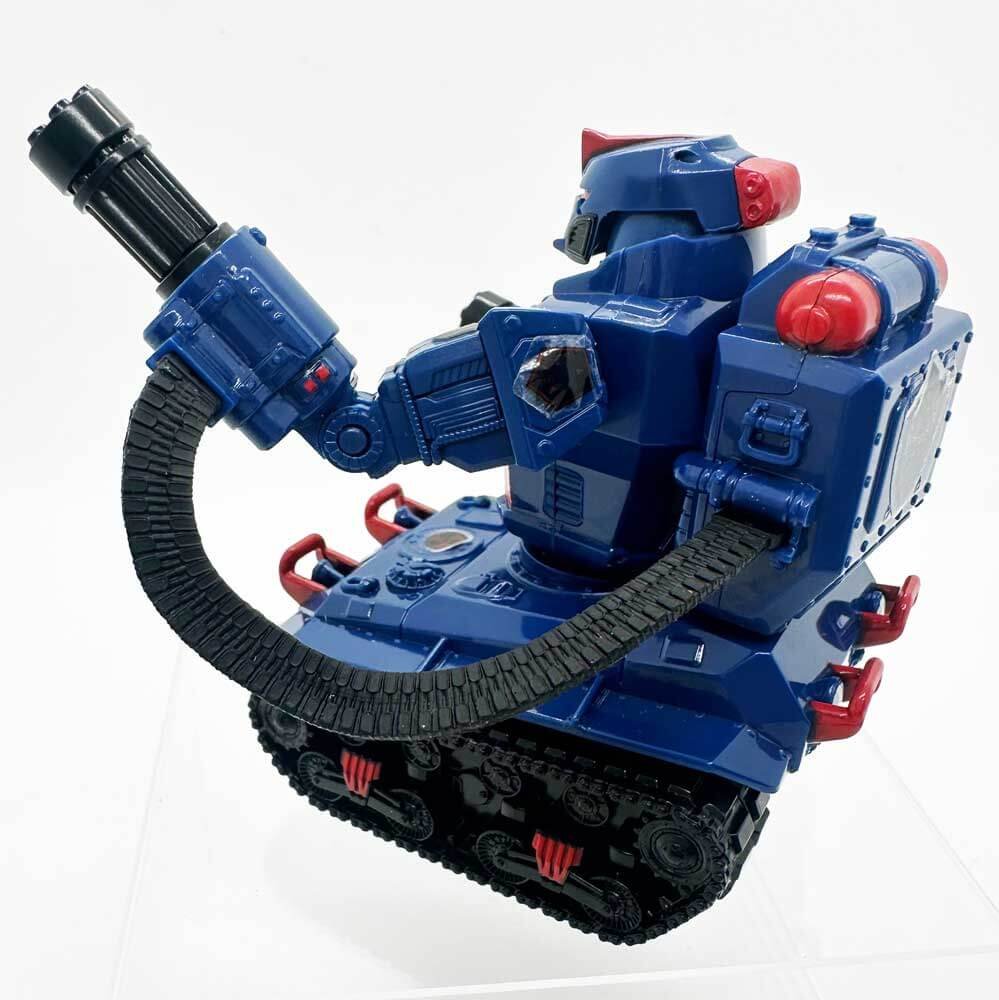 Delta17-Hailstorm-IH-Action-Pose-5