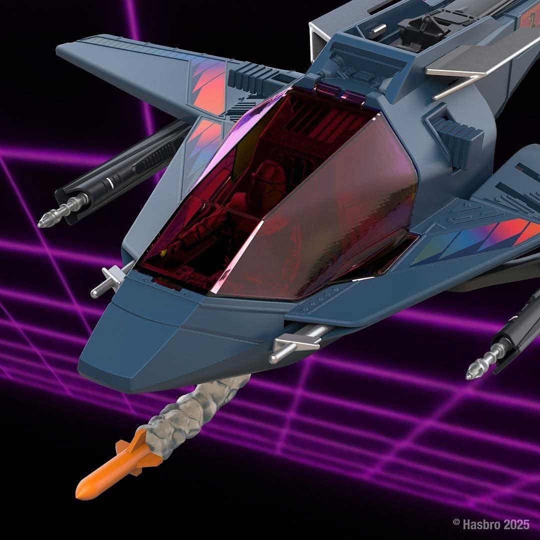 HTH-Switchblade-MASK-The-Loyal-Subjects-Bonus-Action-Feature-1