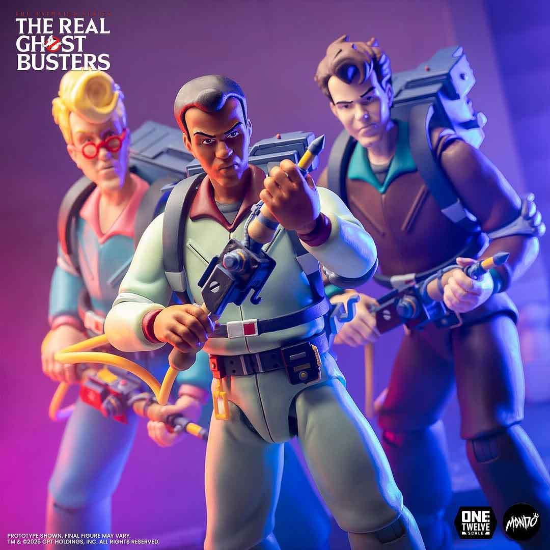 MONDO-Real-Ghostbusters-Winston-&-Sandman-13