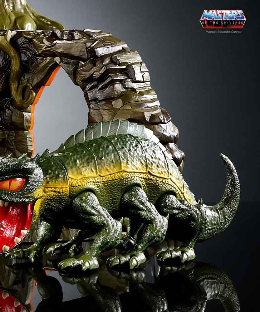 Masters-of-the-Universe-Origins-Fright-Zone-Playset-Hi-Res-2