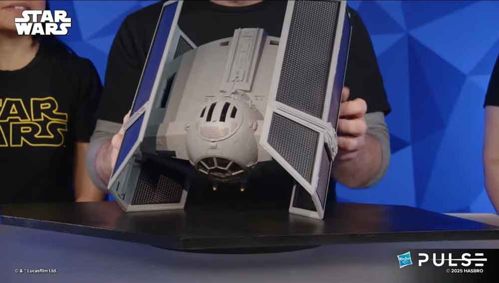 Star-Wars-VTC-Darth-Vader's-Tie-Fighter-Fanstream-6