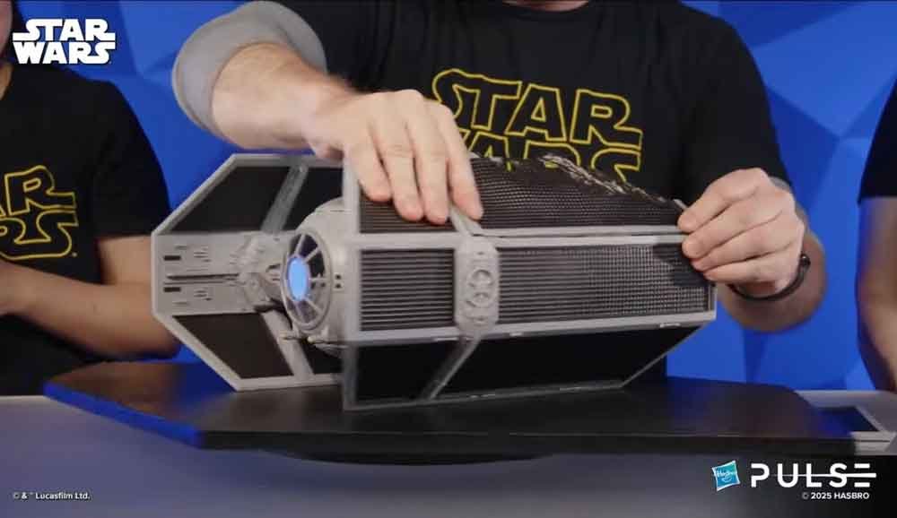 Star-Wars-VTC-Darth-Vader's-Tie-Fighter-Fanstream-8