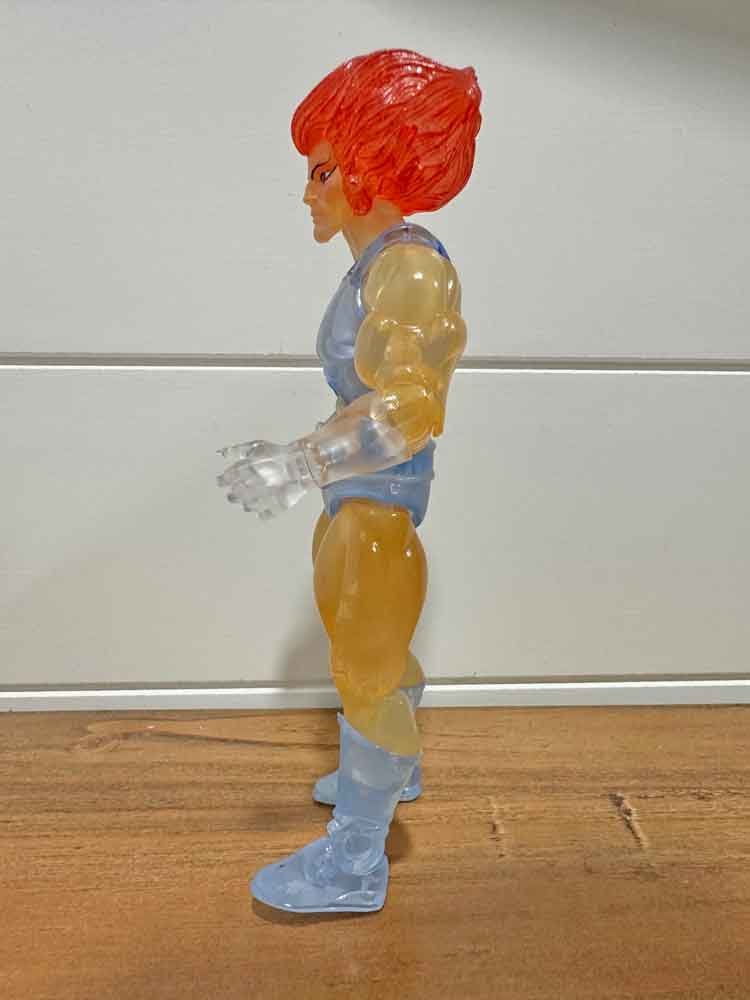 Astral-Projection-Lion-O-Super7-Ultimates-left
