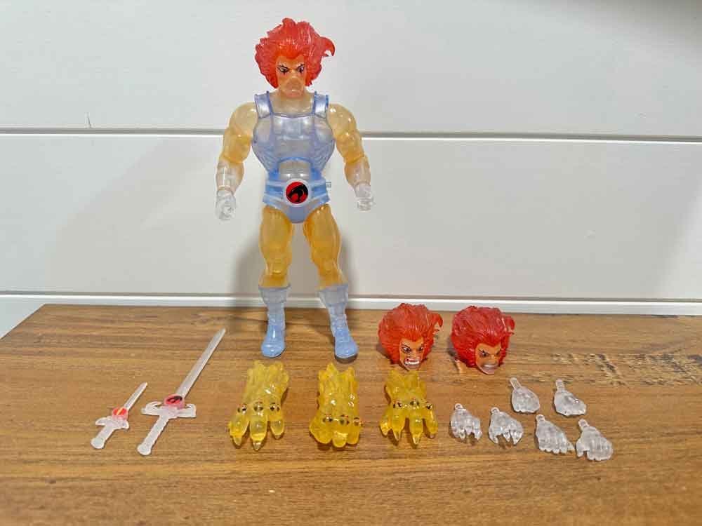 Astral-Projection-Lion-O-Super7-Ultimates-packout-2