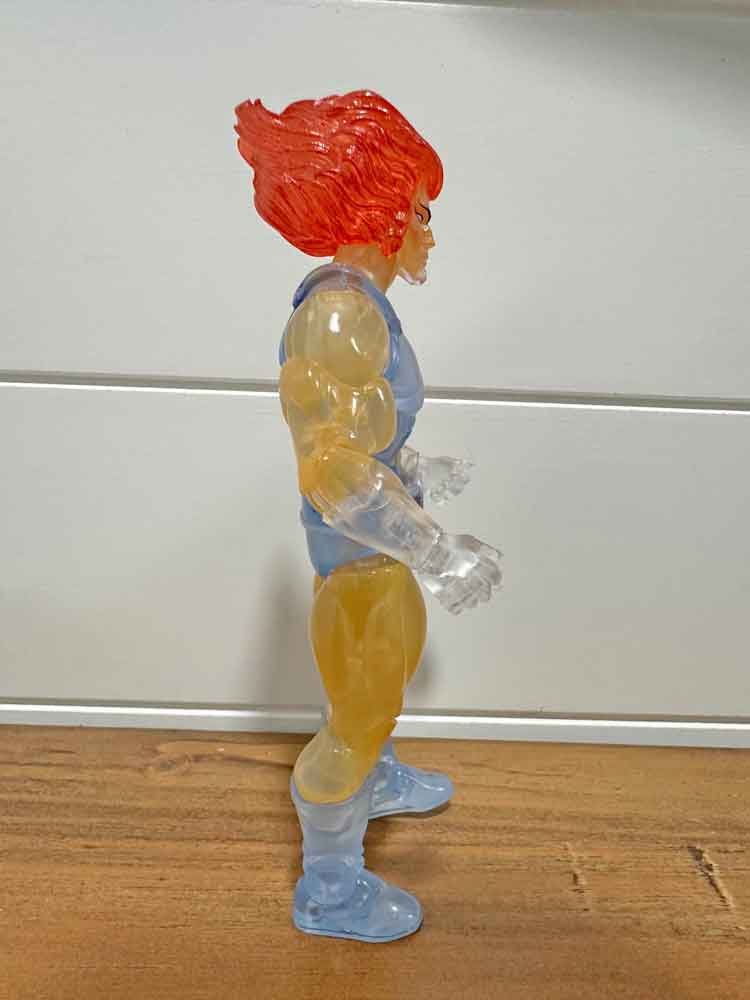 Astral-Projection-Lion-O-Super7-Ultimates-right