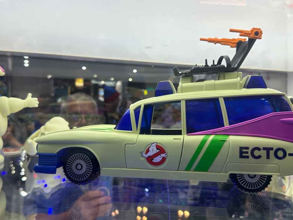 Hasbro-SDCC-2025-Ecto-On-Ecto-Glow-1