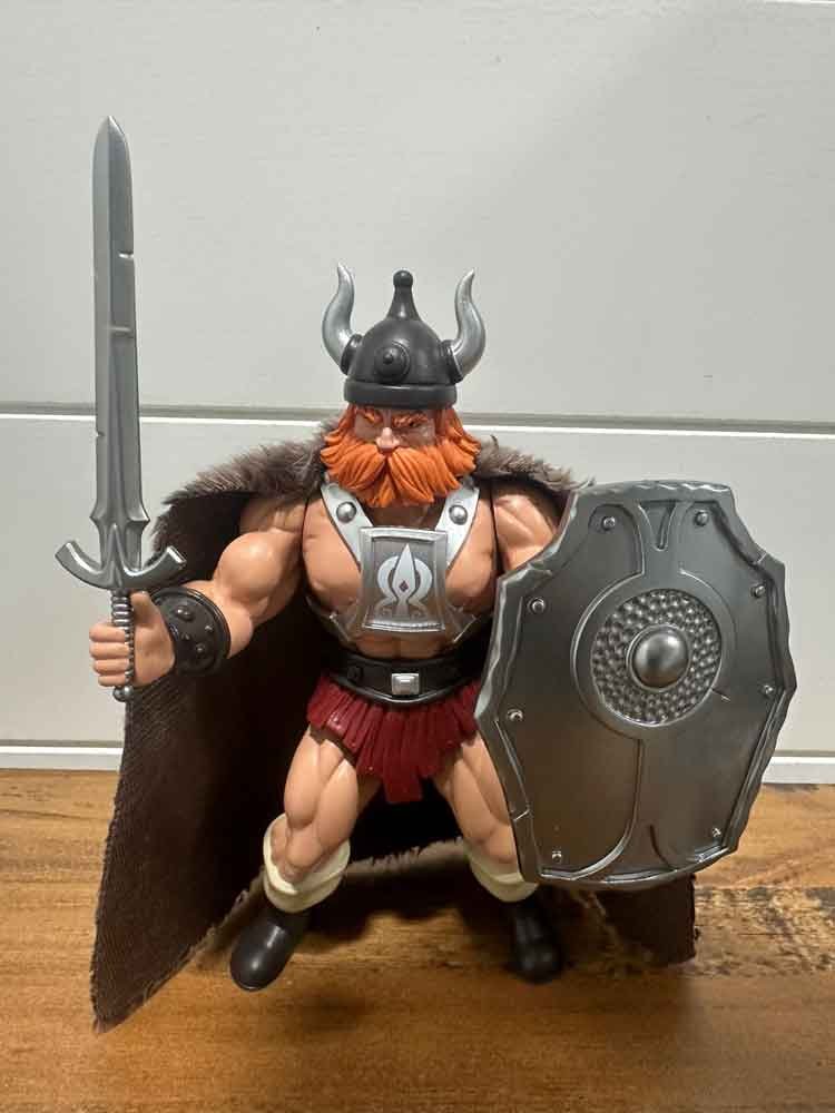 Huk-Warriors-of-the-Galaxy-IH-Formo-Toys-front