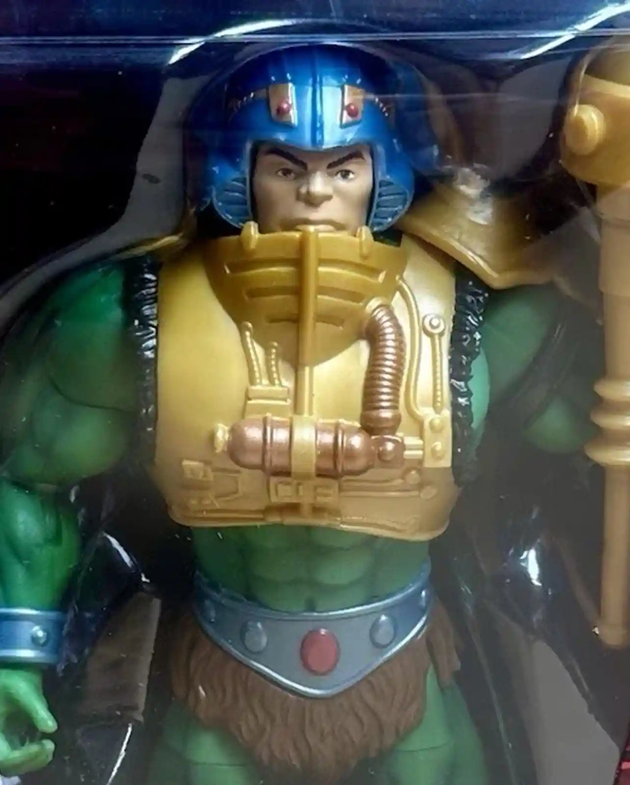 Man-At-Arms Masterverse Vintage Collection In Box Close Up