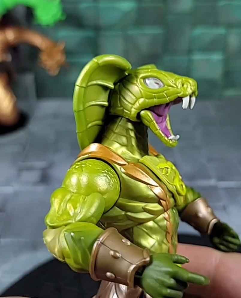 Masterverse-New-Eternia-Kobra-Khan-7