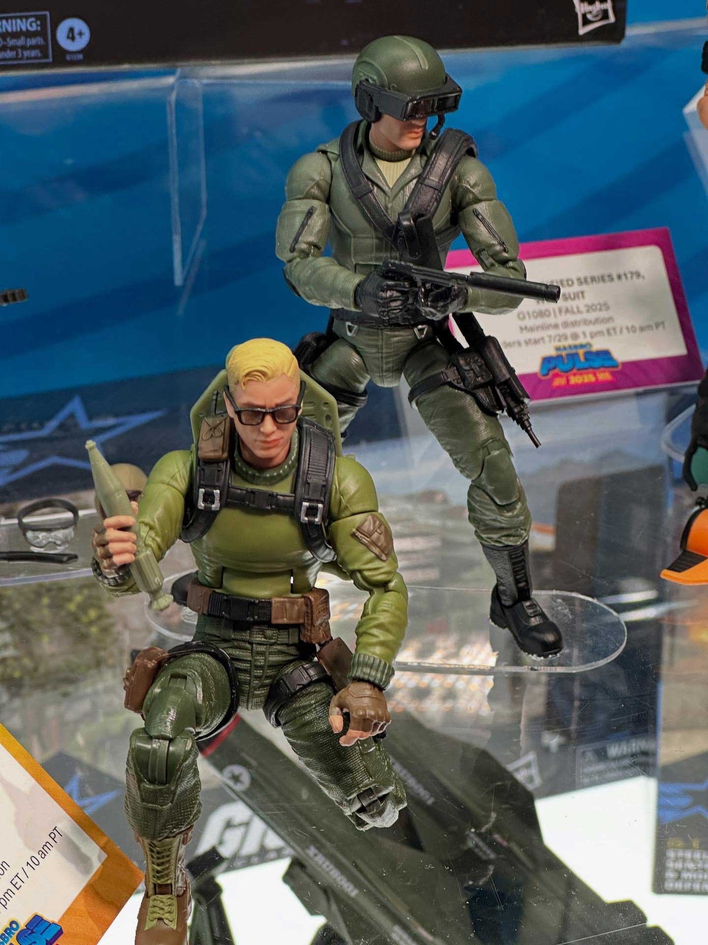 Short-Fuze-Steeler-2-Pack-GI-Joe-Classified-Series-2-Pack-SDCC-Booth-Reveal-4