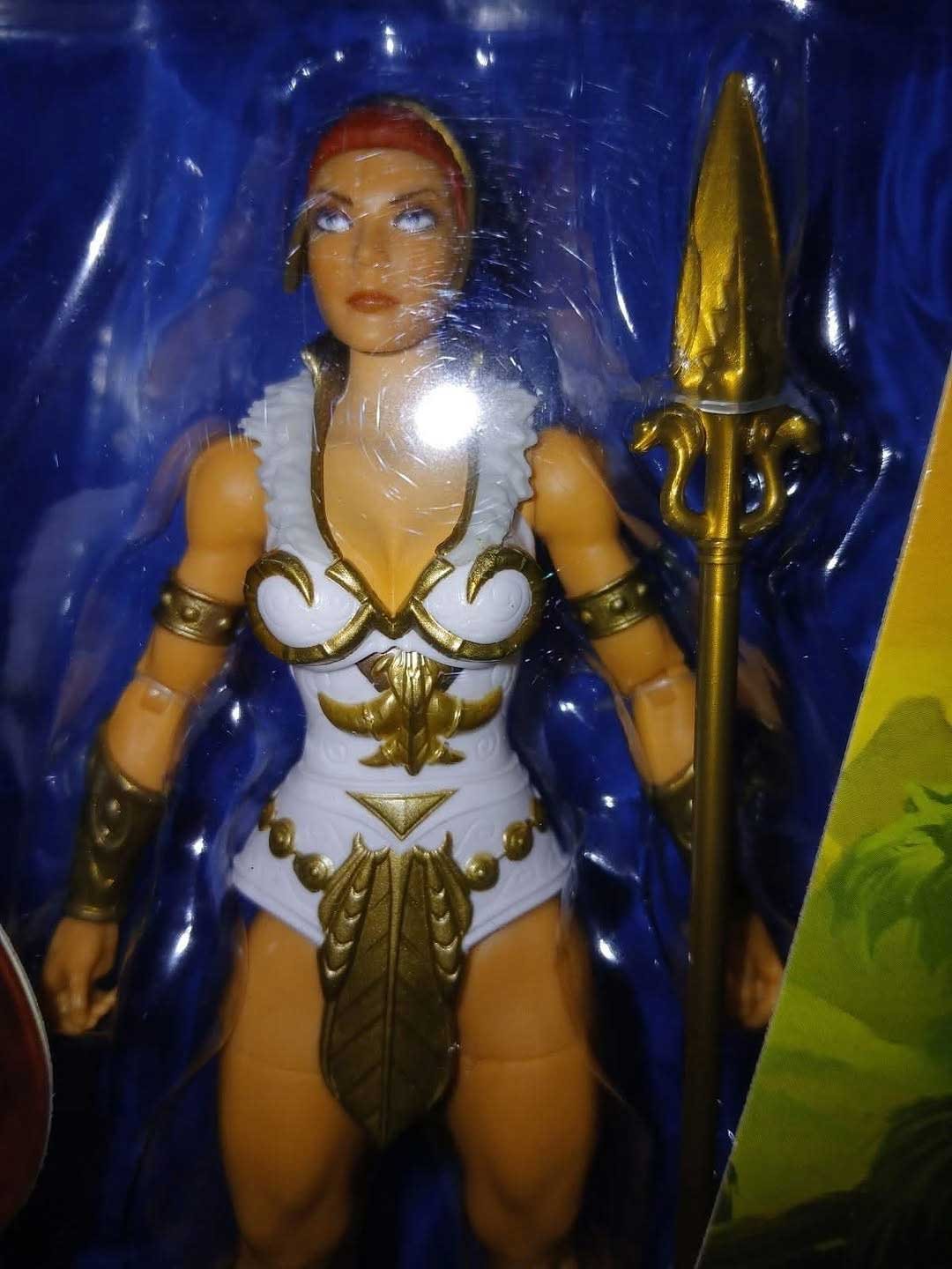 Teela-New-Eternia-Masterverse-Wave-18-Figure-In-Box