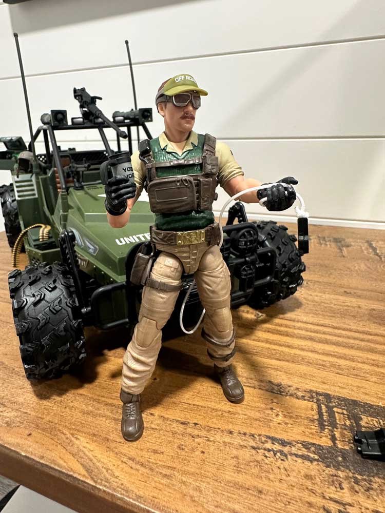 AWE-Striker-GI-Joe-Classified-IH-Action-Pose-14