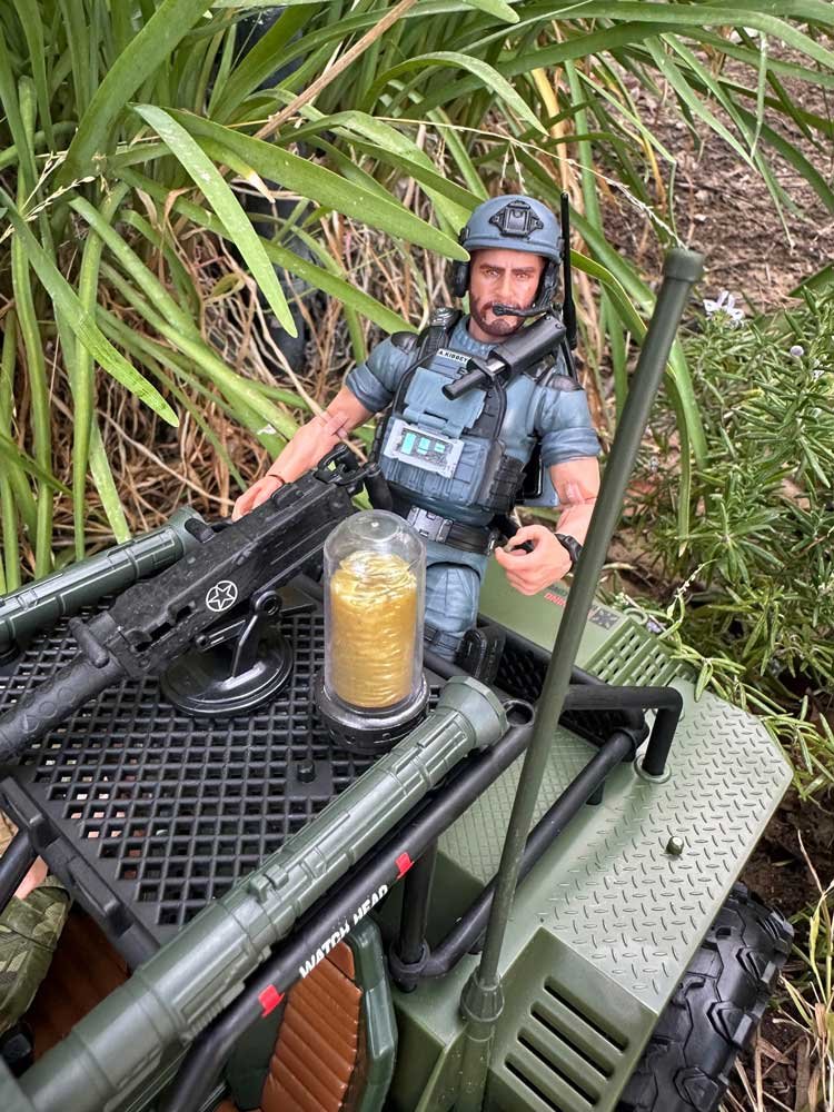 AWE-Striker-GI-Joe-Classified-IH-Action-Pose-3