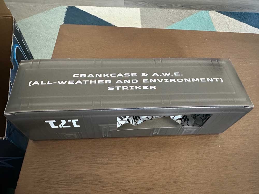 AWE-Striker-GI-Joe-Classified-IH-Box-contents-3