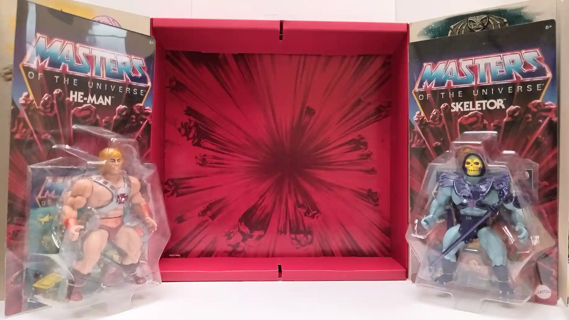 He-Man Skeletor 80th Anniversary Retro Punching 2-Pack 13