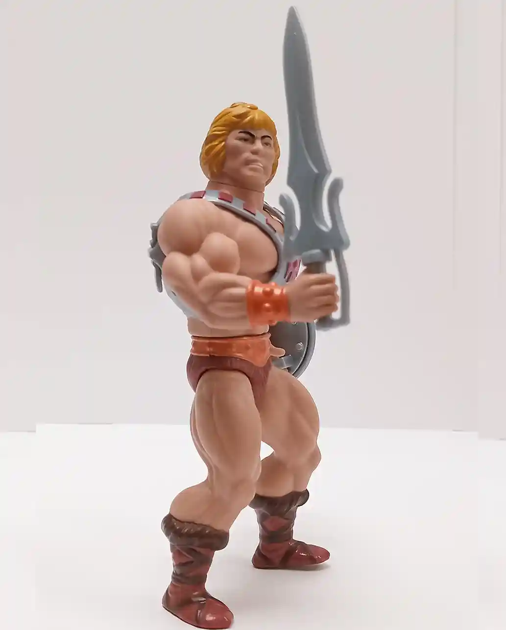 He-Man Skeletor 80th Anniversary Retro Punching 2-Pack 32