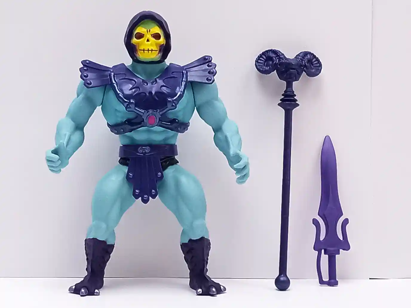 He-Man Skeletor 80th Anniversary Retro Punching 2-Pack 61