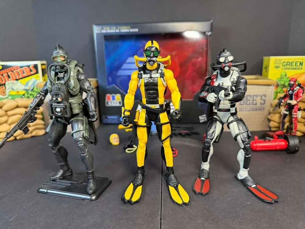 MASS-Device-Joe-Diver-vs-Cobra-Diver-GI-Joe-Classified-7
