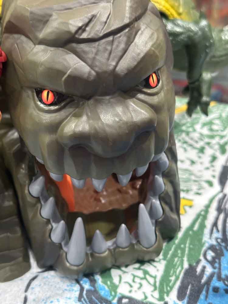 MOTU-Origins-Fright-Zone-Playset-IH-24