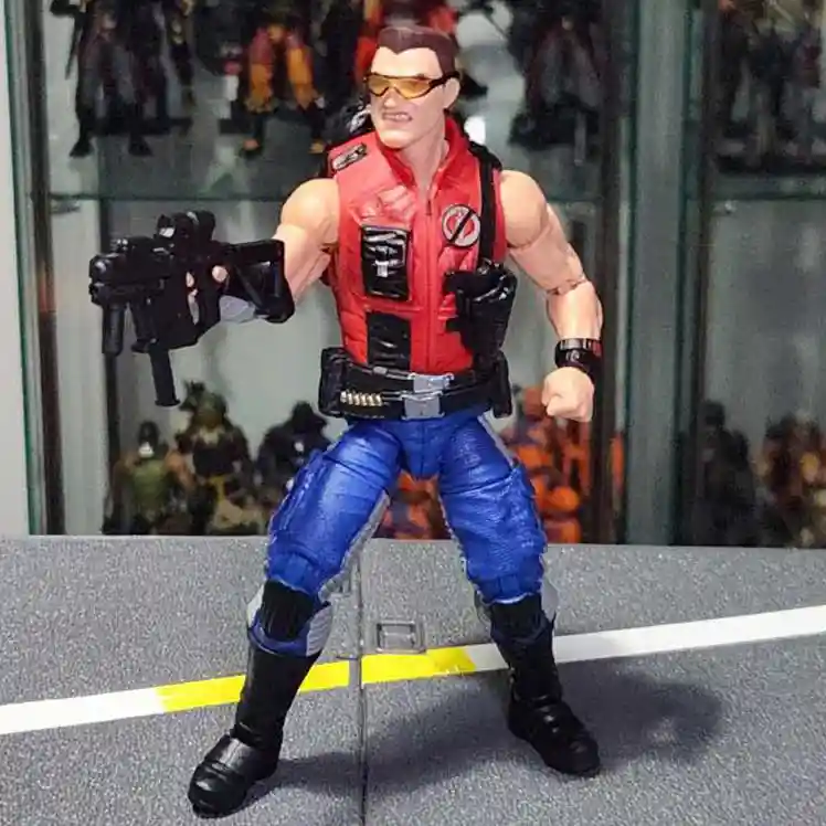 Mercer-Sgt-Slaughter-Renegades-GI-Joe-Classified-Series-2-Pack-3