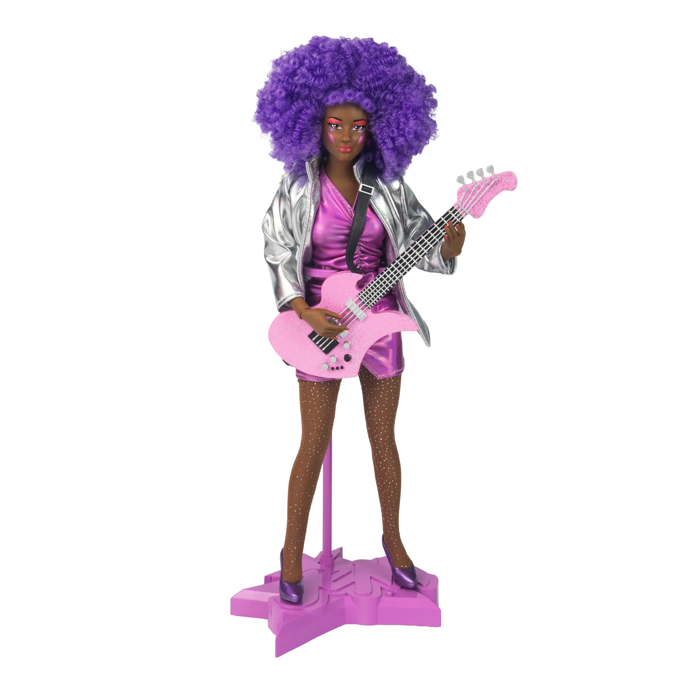 Shana-Elmsford-Jem-and-the-Holograms-The-Loyal-Subjects 2