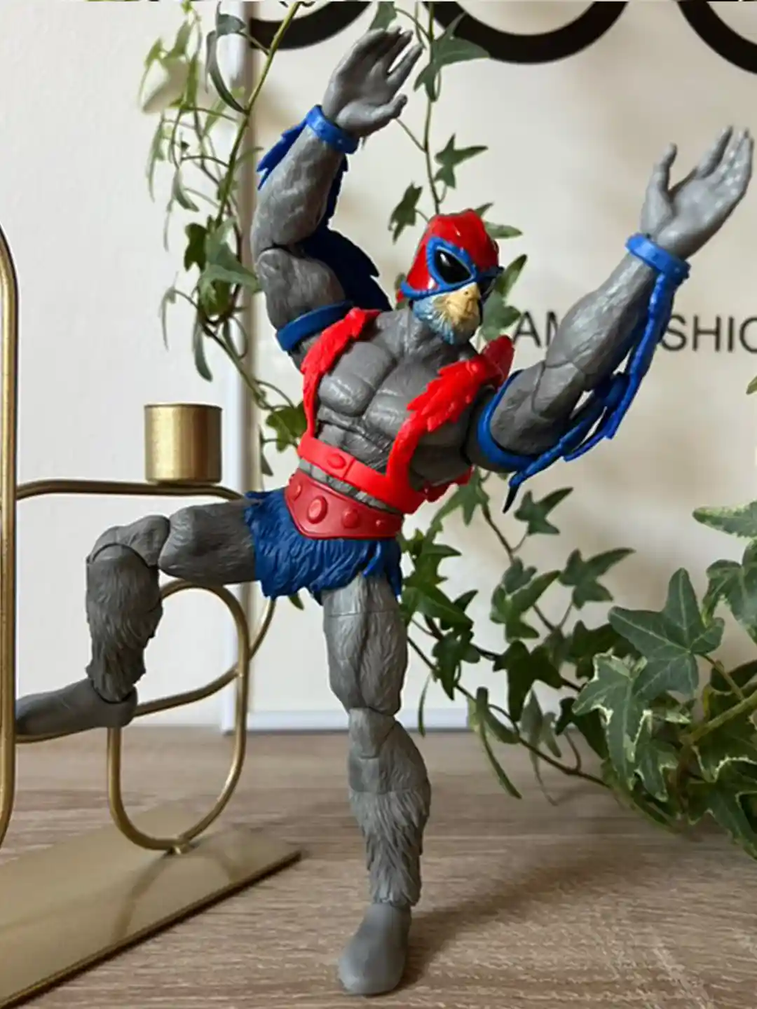 Stratos Masterverse Vintage Collection In-Hand 3