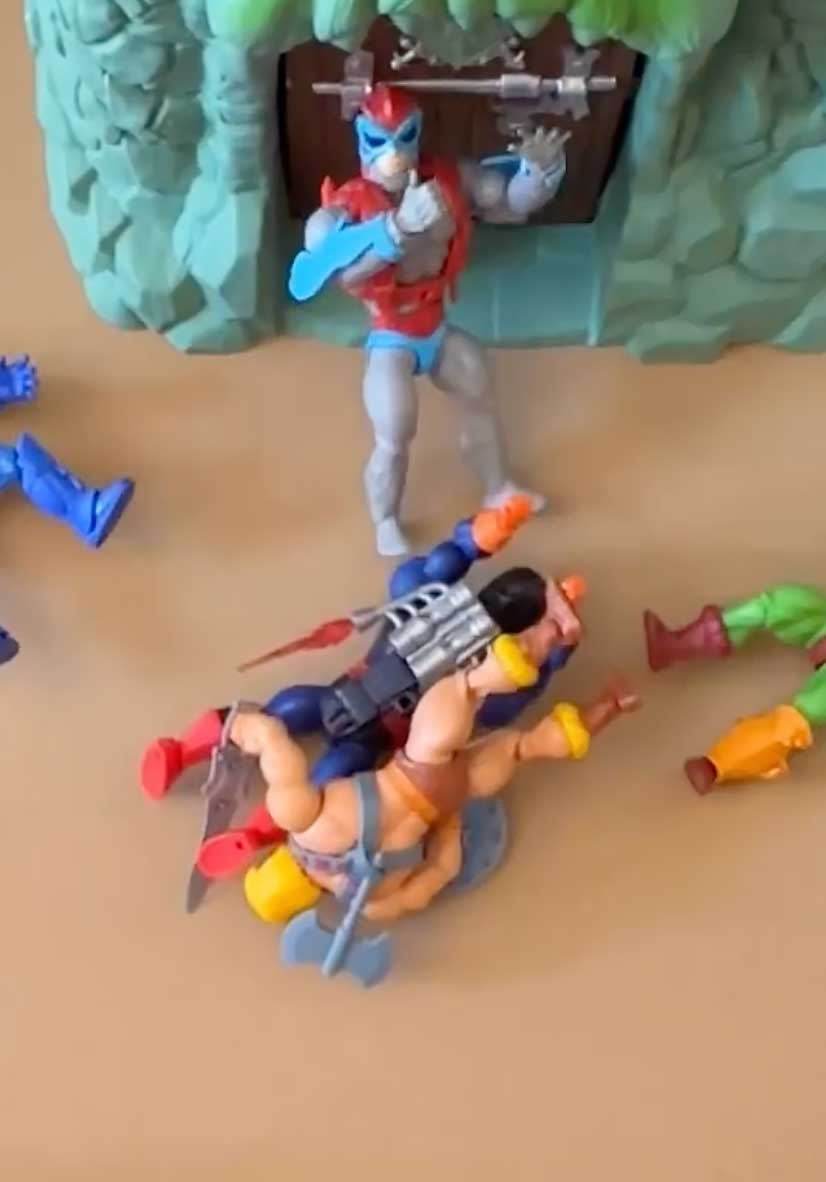 Dragstor-MOTU-Origins-Mattel-Creations-Deluxe-Action-Feature-2