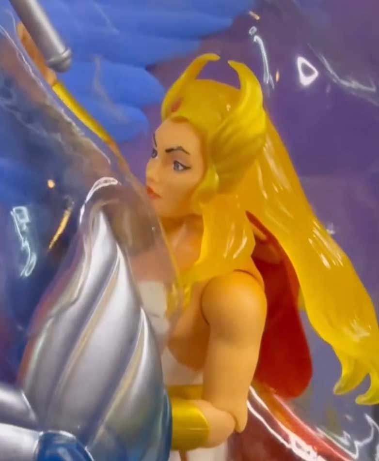 MOTU-Origins-She-Ra-Swiftwind-2-pack-sneak-peek-5