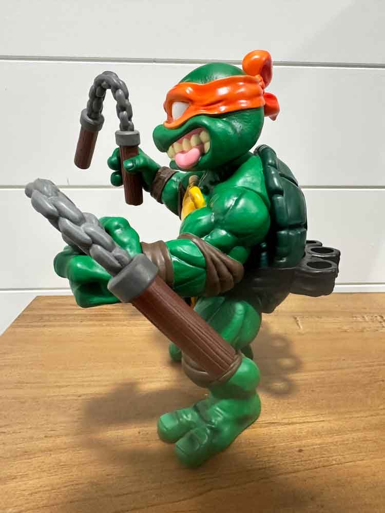 TMNT-Mondo-Soft-Vinyl-Michealangelo-left