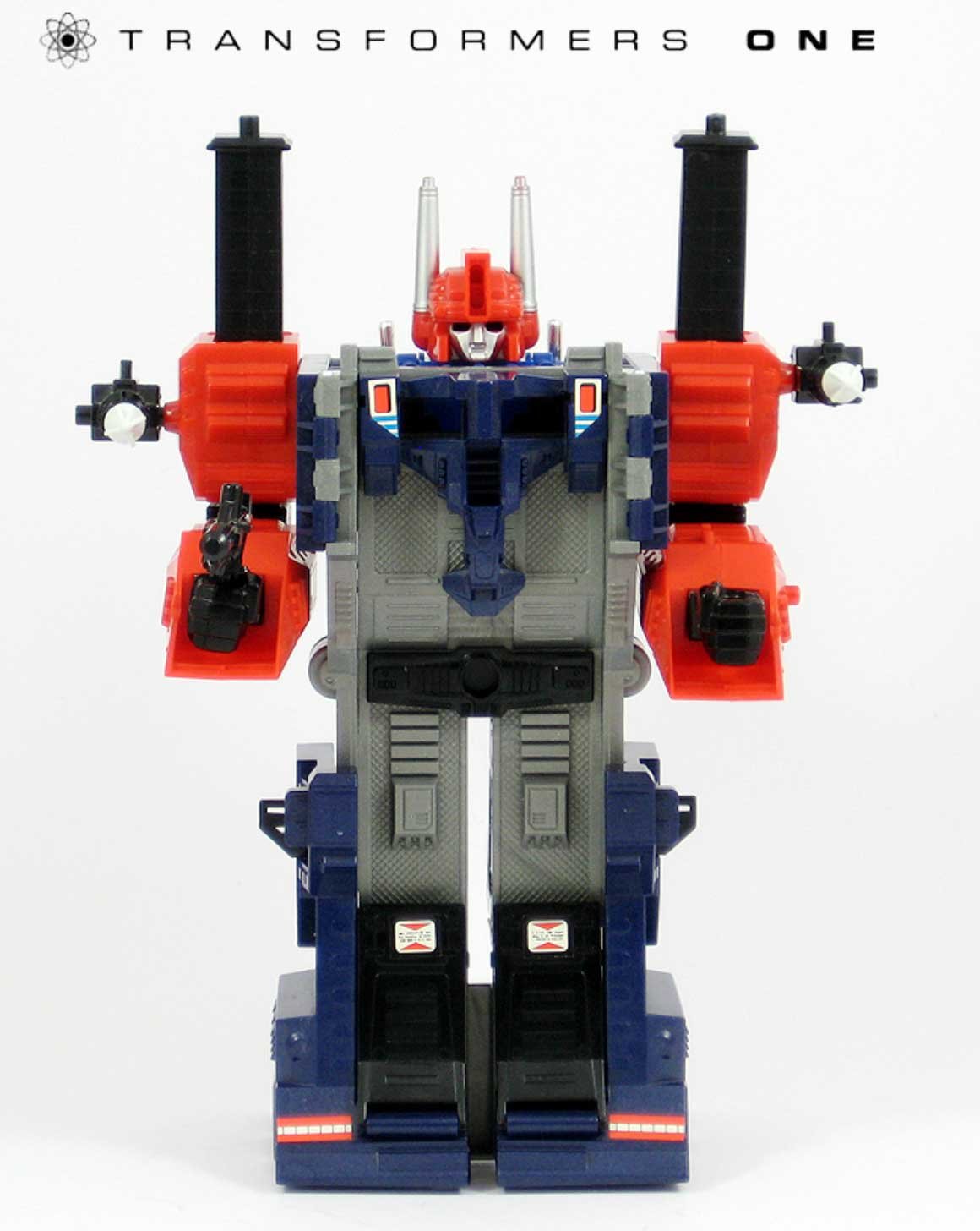 Diaclone-Power-Convoy-Delta-Magnus-Vintage-1