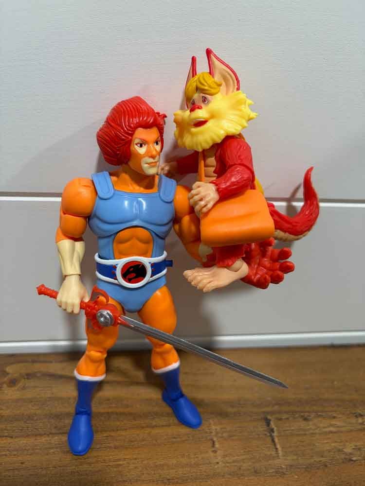 Lion-O-&-Snarf-Super7-Deluxe-Toy-Version-IH-3