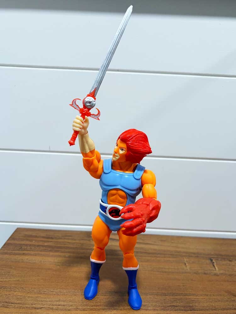 Lion-O-&-Snarf-Super7-Deluxe-Toy-Version-IH-4
