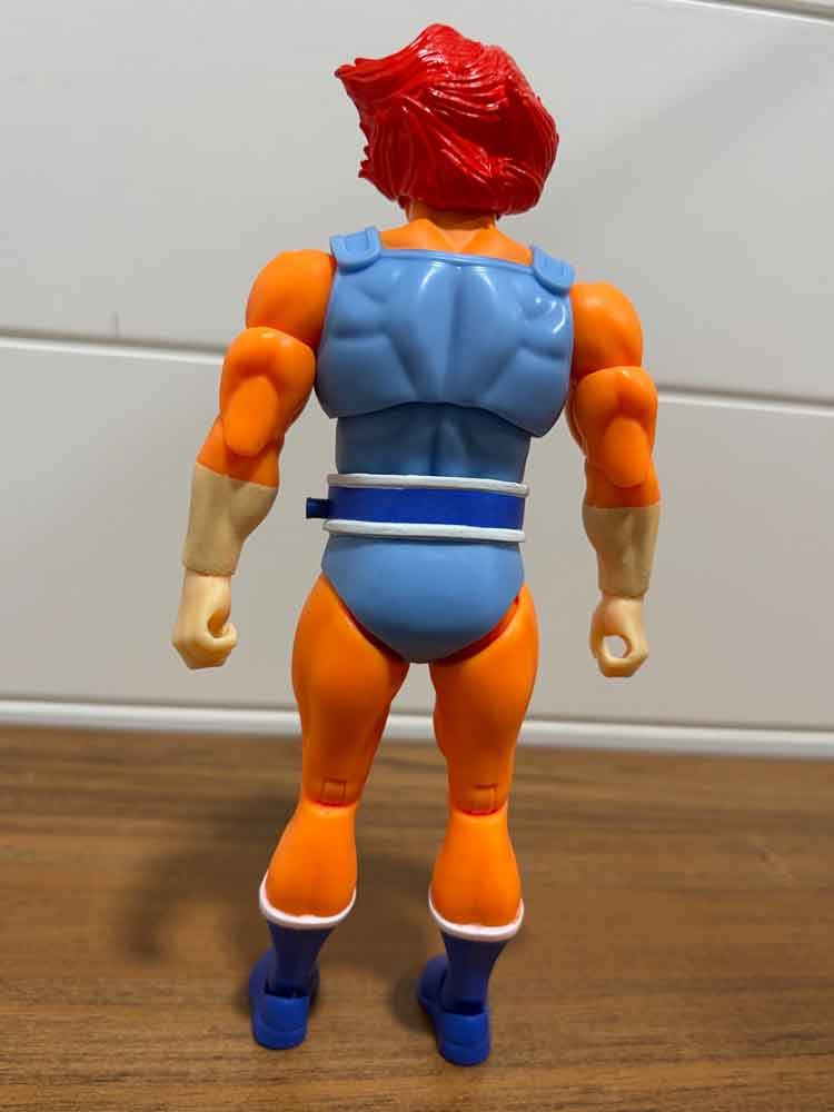 Lion-O-Super7-Deluxe-Toy-Version-IH-rear