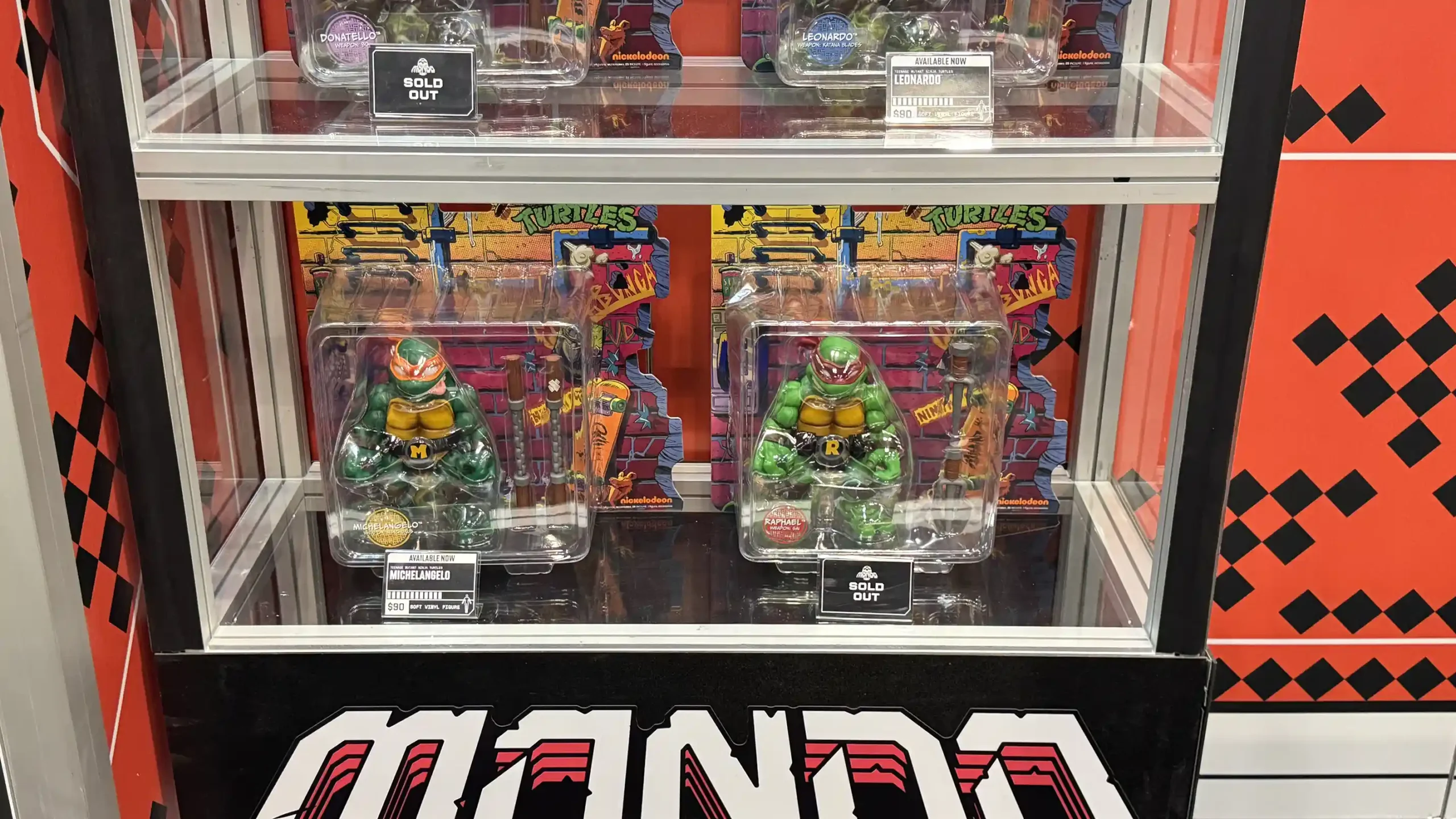 Mondo NYCC 2025 Booth Images 14