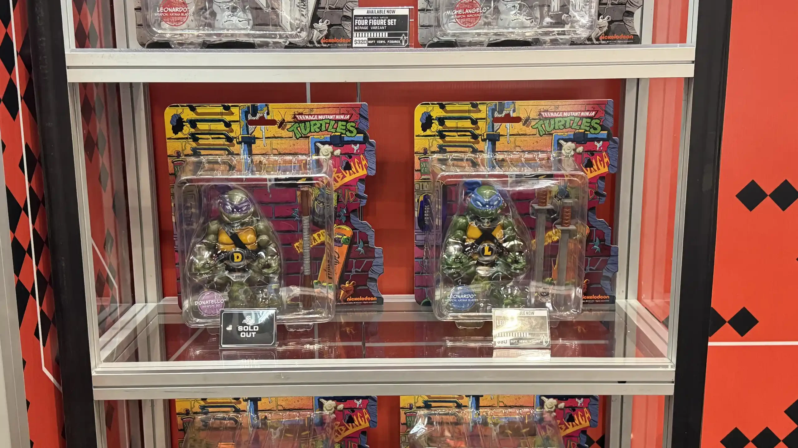 Mondo NYCC 2025 Booth Images 15