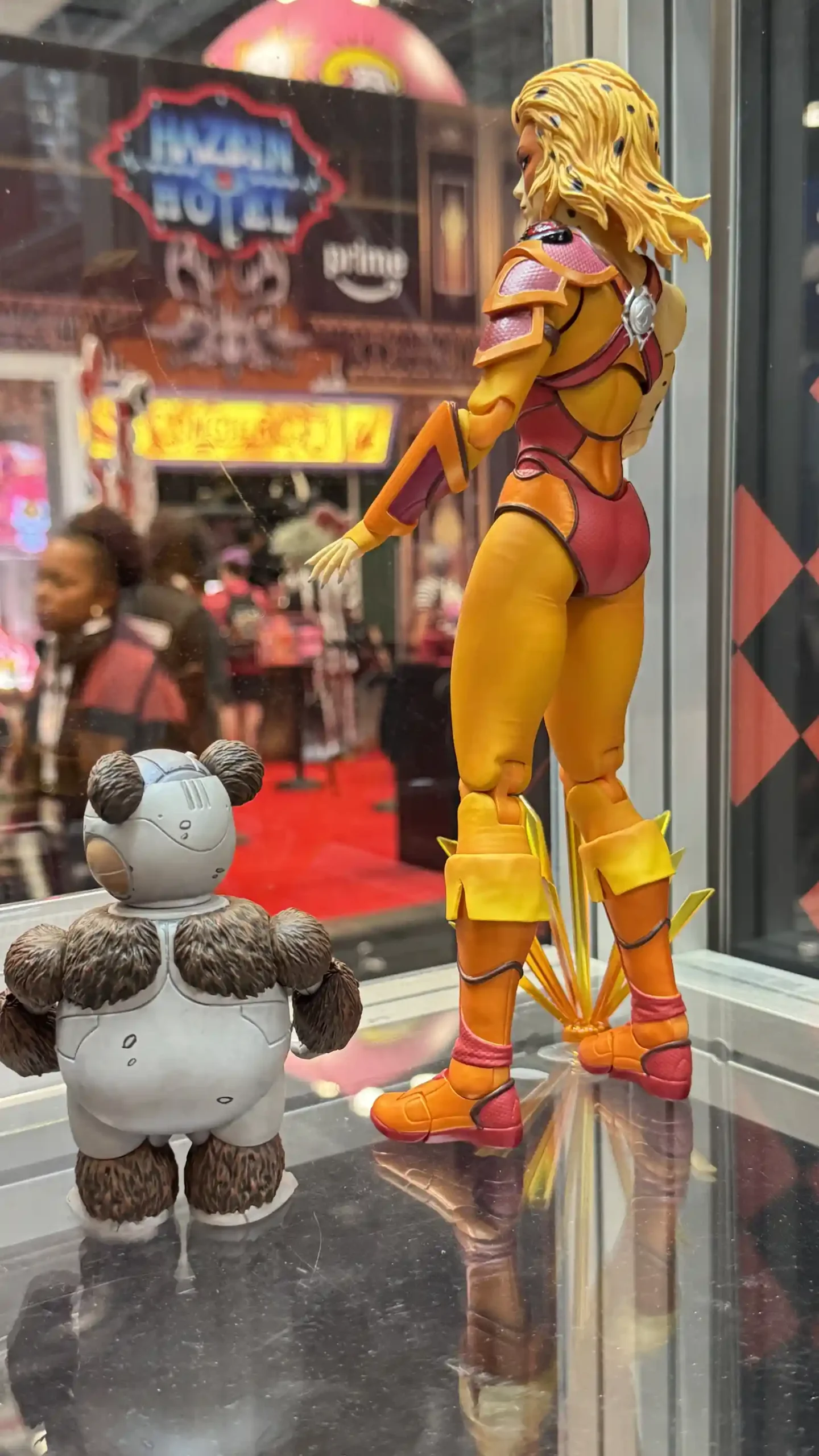 Mondo NYCC 2025 Booth Images 5