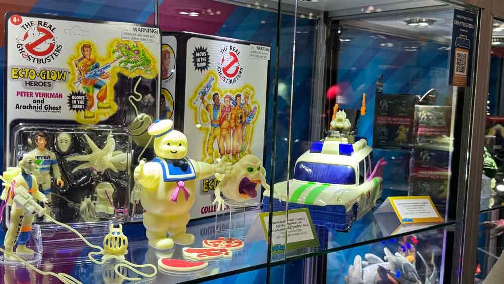 NYCC-2025-Ghostbusters-Kenner-Classics-The-Real-Ghostbusters-Ecto-Glow-Classic-Ghosts-3