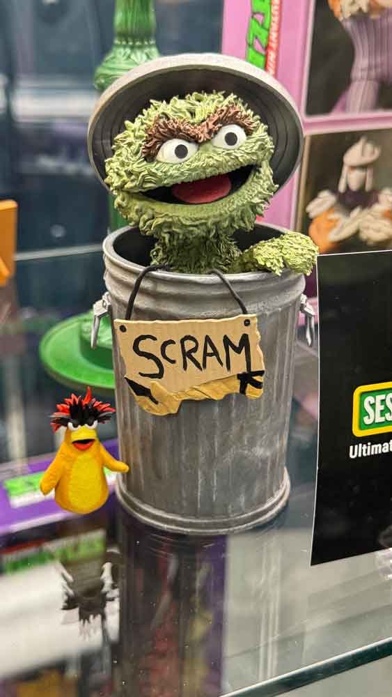 Oscar-The-Grouch-NYCC-2025-NECA-Booth-Sesame-Street-3
