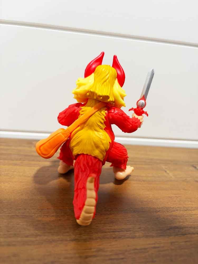 Snarf-Super7-Deluxe-Toy-Version-IH-rear-1