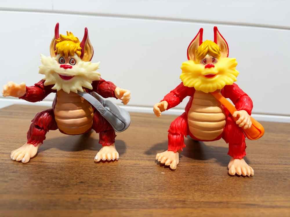 Snarf-Super7-Deluxe-Toy-Version-Ultimates-Comparison-IH-front