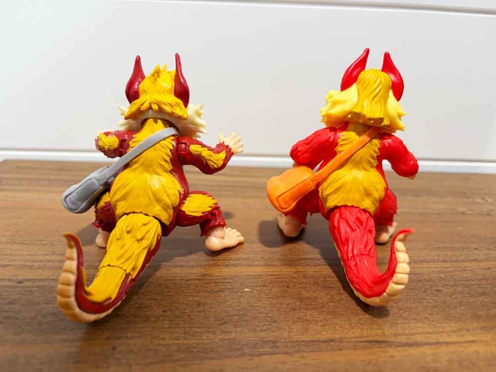 Snarf-Super7-Deluxe-Toy-Version-Ultimates-Comparison-IH-rear