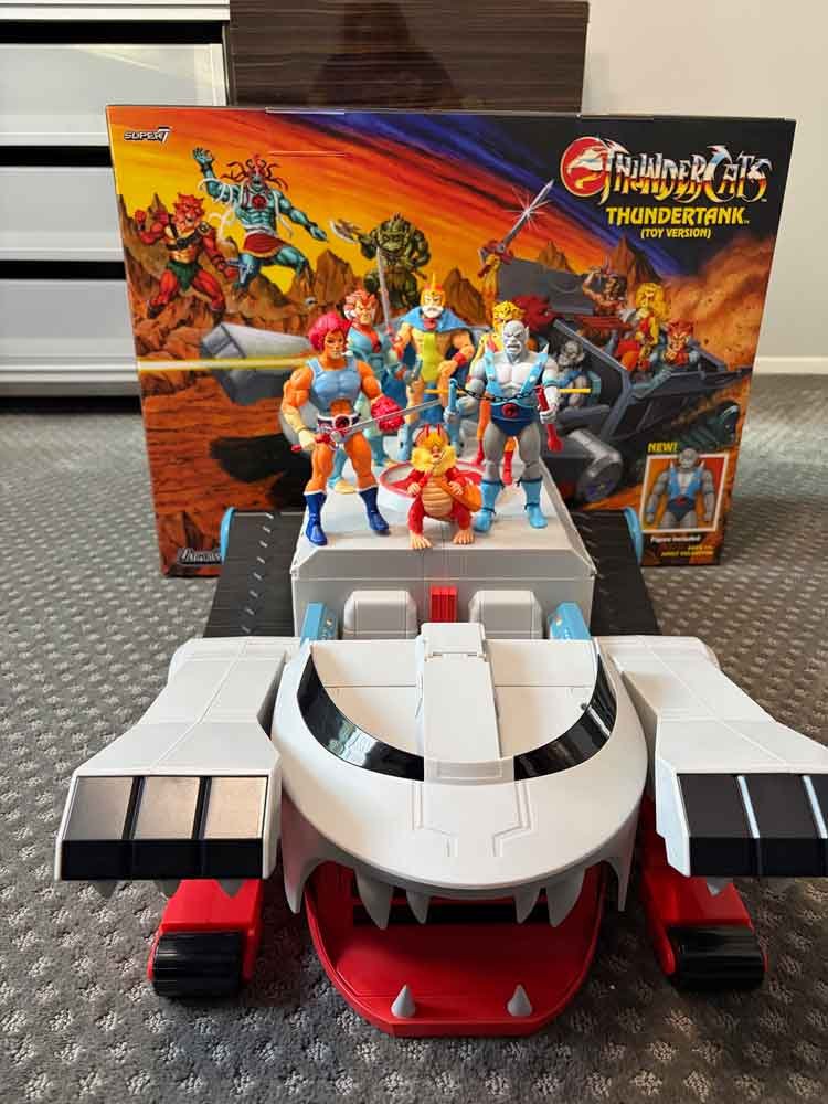 Super7-ThunderTank-Toy-Version-action-pose-2