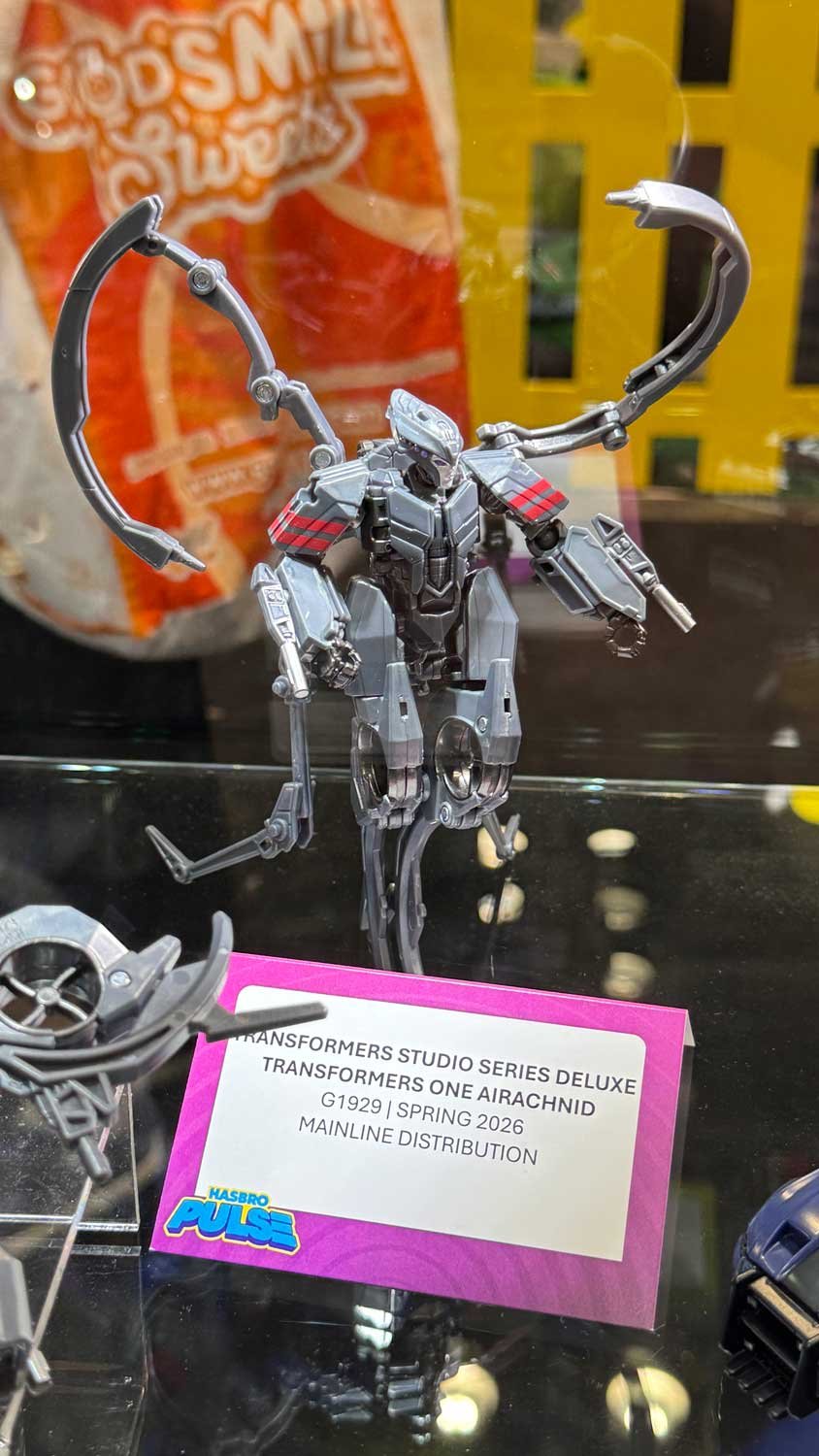 Transformers-NYCC-2025-Booth-Images-25