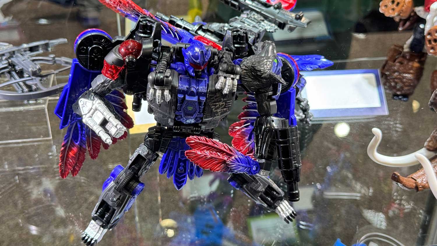 Transformers-NYCC-2025-Booth-Images-29